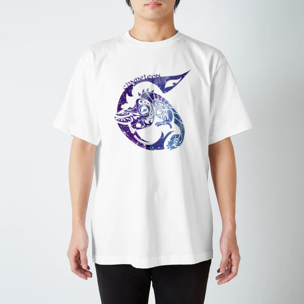 にしのひつじかいのラメカメレオン スタンダードTシャツ