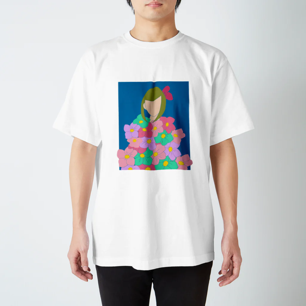 KAEDEsanの花ドレスを着た少女 Regular Fit T-Shirt