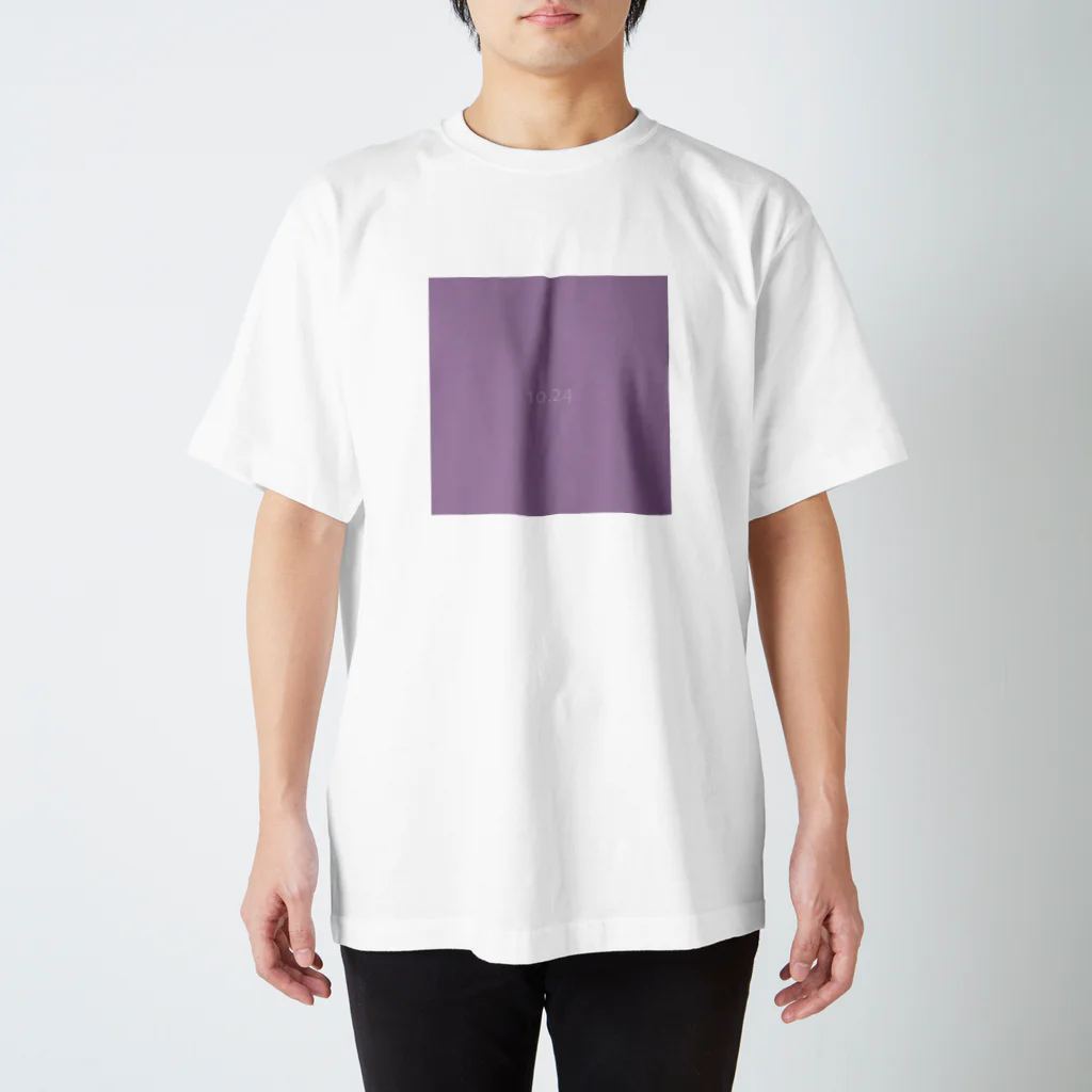 「Birth Day Colors」バースデーカラーの専門店の10月24日の誕生色「リーガル・オーキッド」 Regular Fit T-Shirt