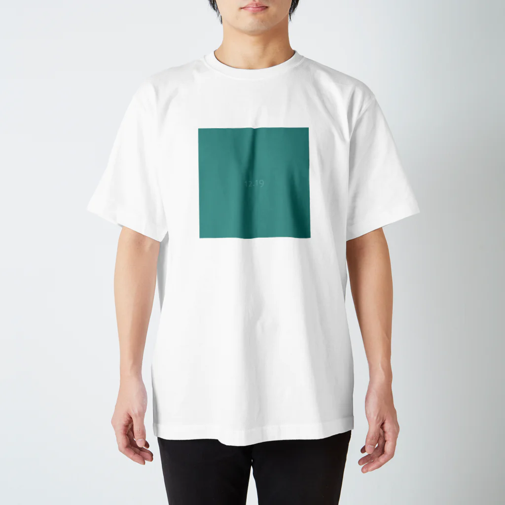 「Birth Day Colors」バースデーカラーの専門店の12月19日の誕生色「ラグーン」 Regular Fit T-Shirt