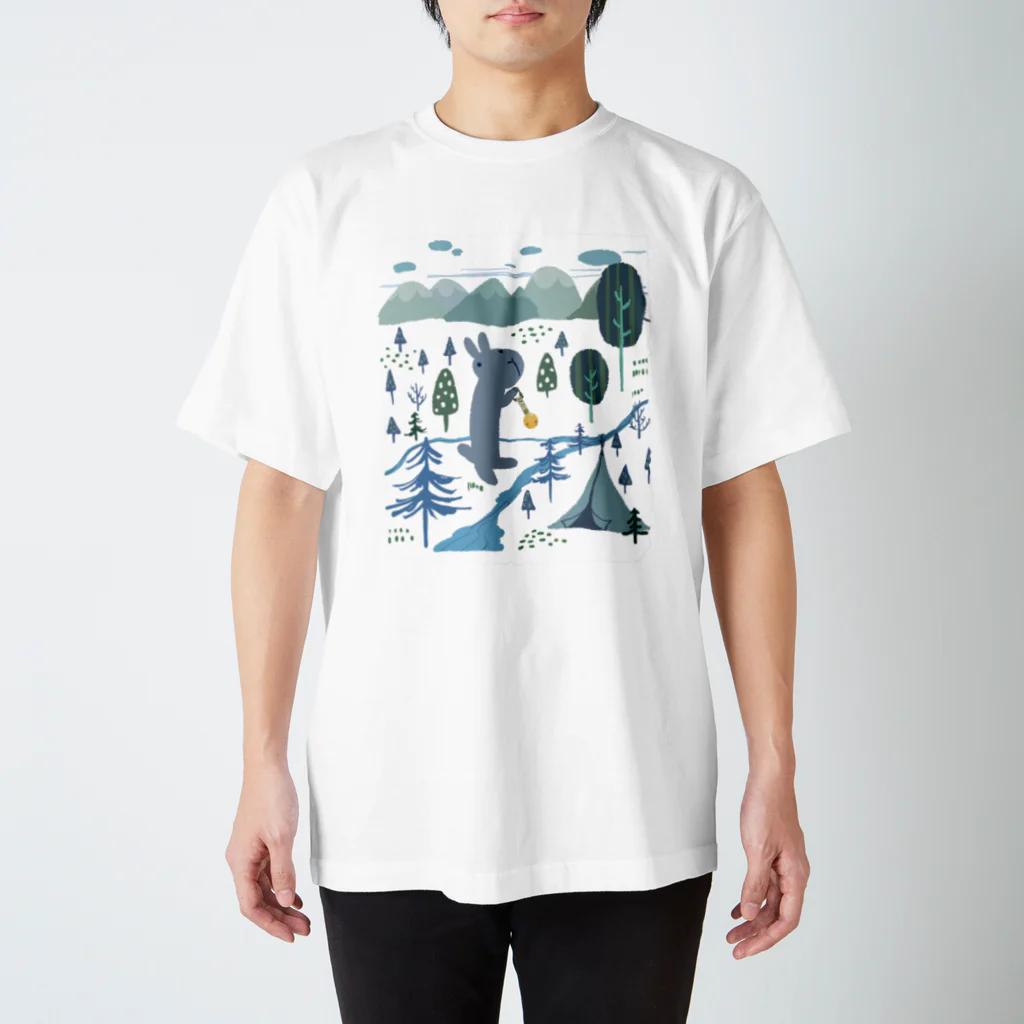 Mountain-and-Valleyの北欧風うさぎ Regular Fit T-Shirt