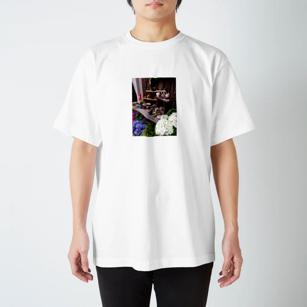 鹿美写真館の鎌倉の紫陽花 スタンダードTシャツ