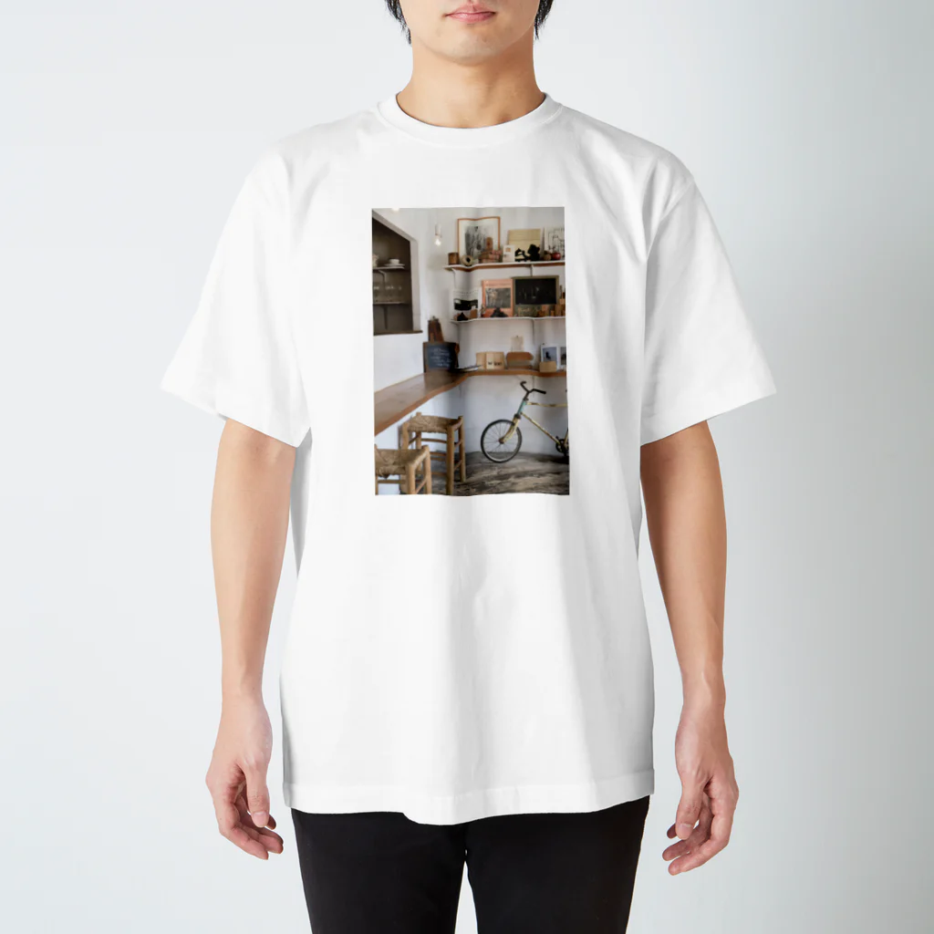 よしえのフォトT・フォトグッズのとあるカフェにて スタンダードTシャツ