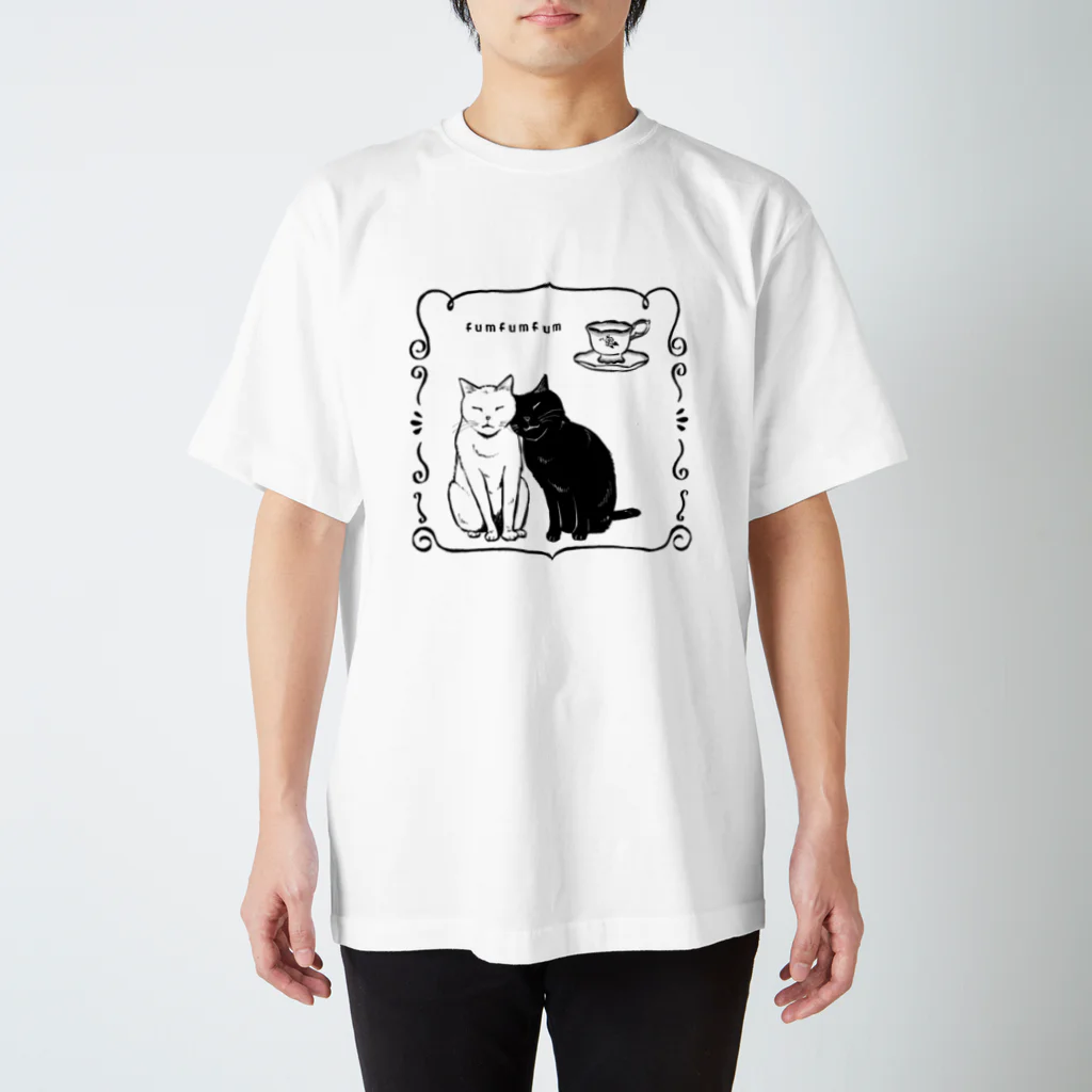 ふむふむのふむふむの空想お茶会 『二匹の猫』 Regular Fit T-Shirt