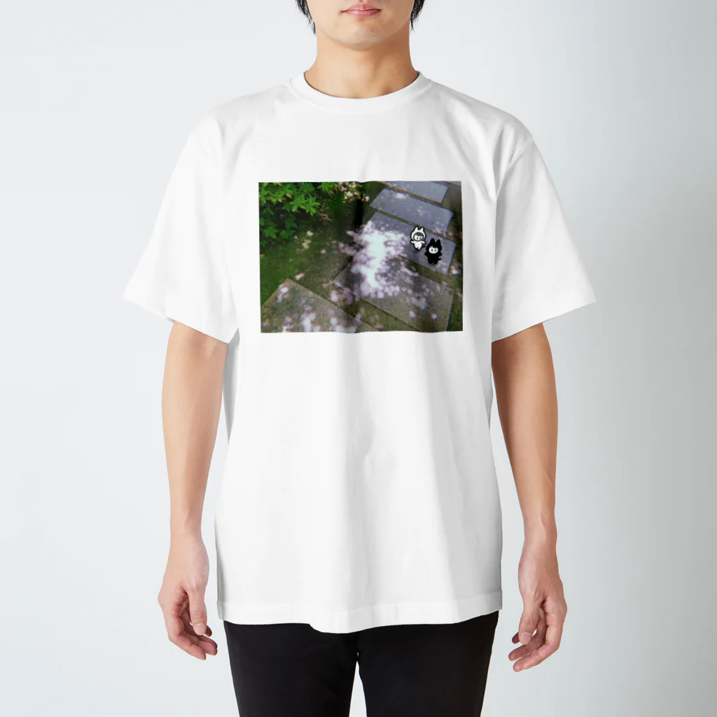 くろのふら と ほわ Regular Fit T-Shirt