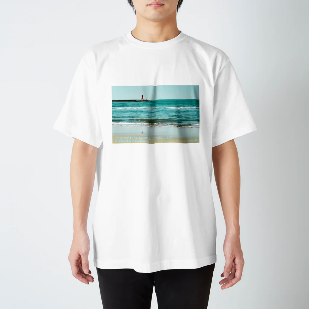 Riyo's picturesのサマータイム Regular Fit T-Shirt