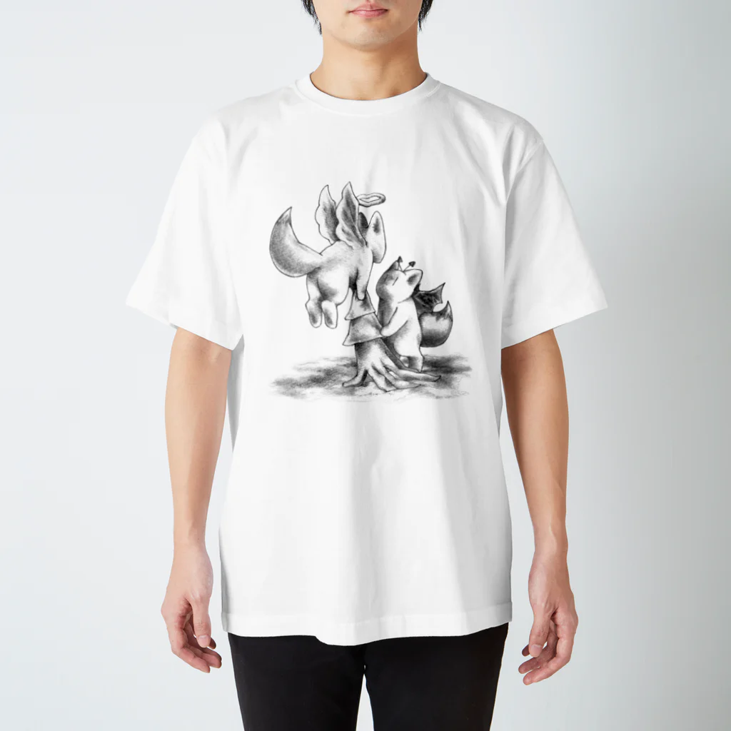 totosakiの白い羽黒い羽きつね Regular Fit T-Shirt