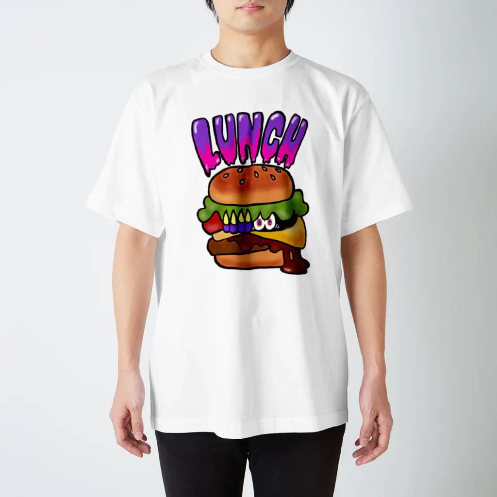 あやしいおばさん くろまめさんのランチ（チーズバーガー） Regular Fit T-Shirt