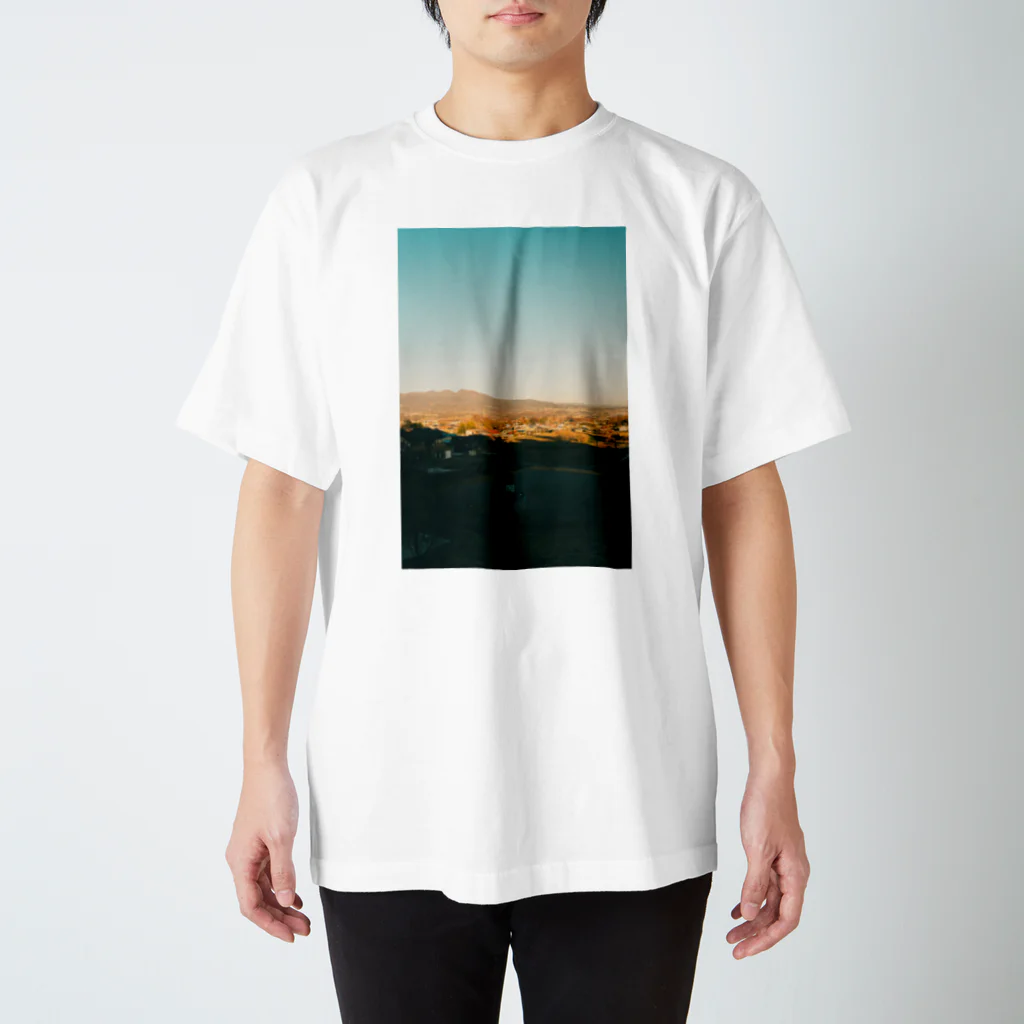 山口大空の夕暮れの街並み スタンダードTシャツ