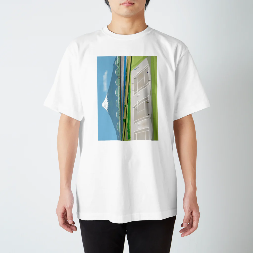 Meguuuの富士山の見えるテニスコートで Regular Fit T-Shirt