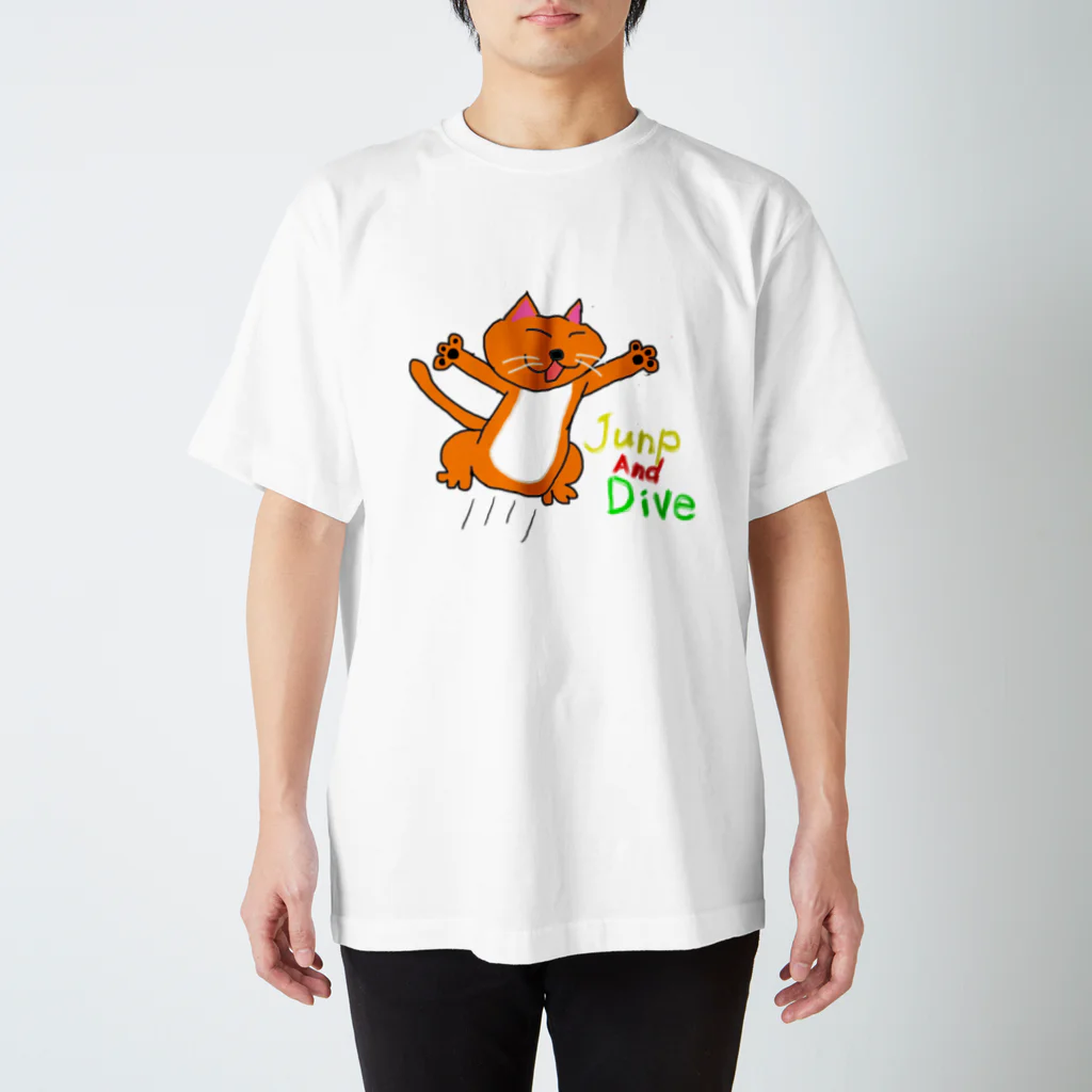 kuritamaのJump And Dive 猫 スタンダードTシャツ