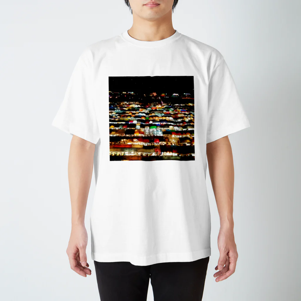 なるのナイトマーケット Regular Fit T-Shirt