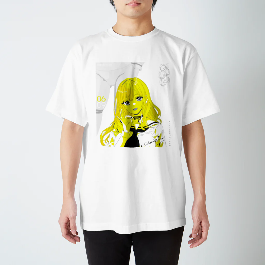 loveclonesのSKY-CLOUD-SEA 06/09 線画 ガールズイラスト Regular Fit T-Shirt