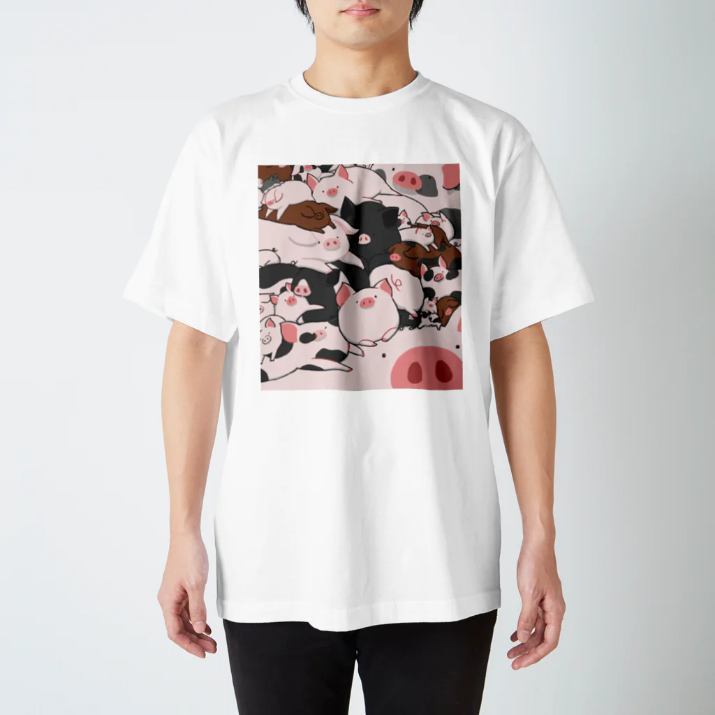 BUTA-CHANsのぶたちゃんず　ぶたまみれイラスト Regular Fit T-Shirt