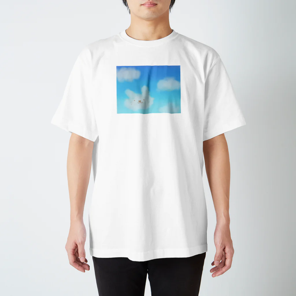 akiの青空とうさぎ雲 スタンダードTシャツ