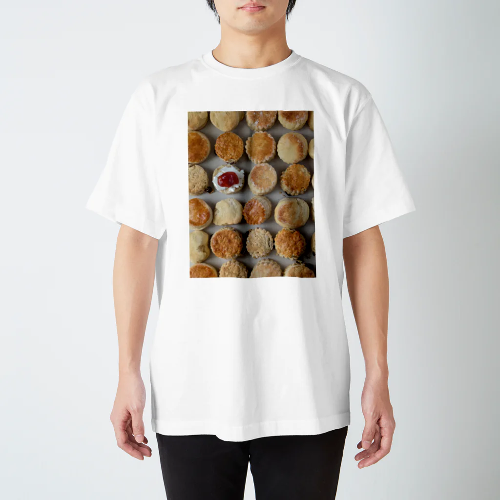 世界お菓子ばなしのスコーンがいっぱい スタンダードTシャツ