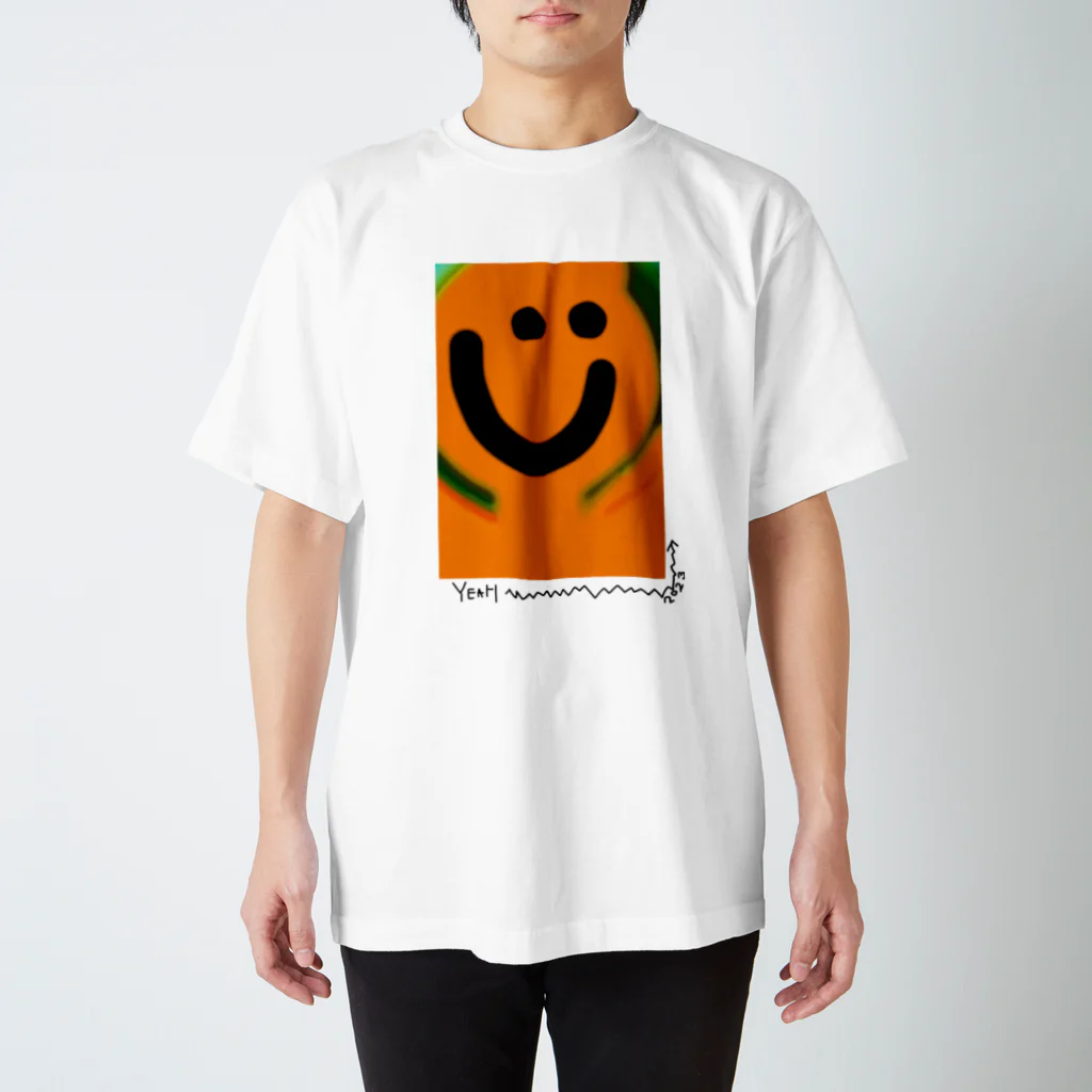 Nard Tokyoのyeahhhh ハッピーちゃん Regular Fit T-Shirt