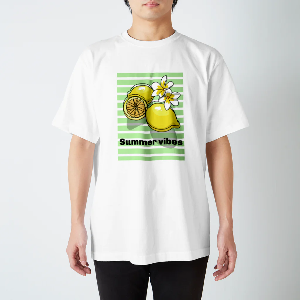 Surf’s up＊オリジナルデザインitemの檸檬🍋デザインt Regular Fit T-Shirt