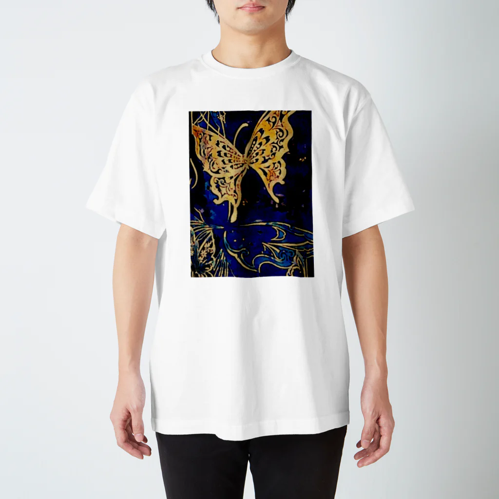 しばいぬ1大好き屋の夜空羽舞う黄金蝶 スタンダードTシャツ