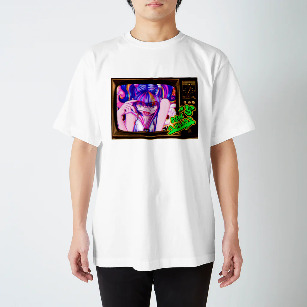 モダンラヂオの【昭和ヤンキー少女】レトロTV Ver. Regular Fit T-Shirt