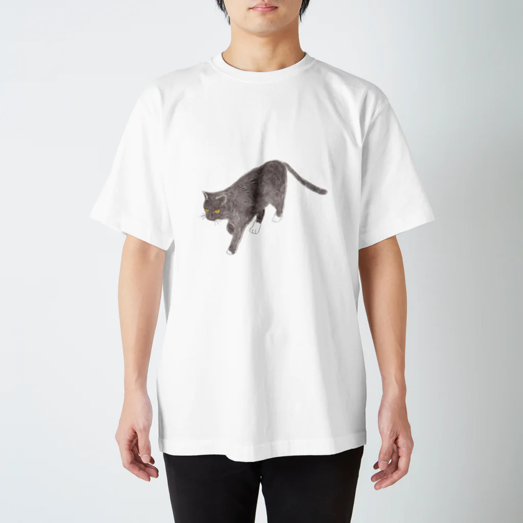 森の中のある日の黒猫ちゃん Regular Fit T-Shirt