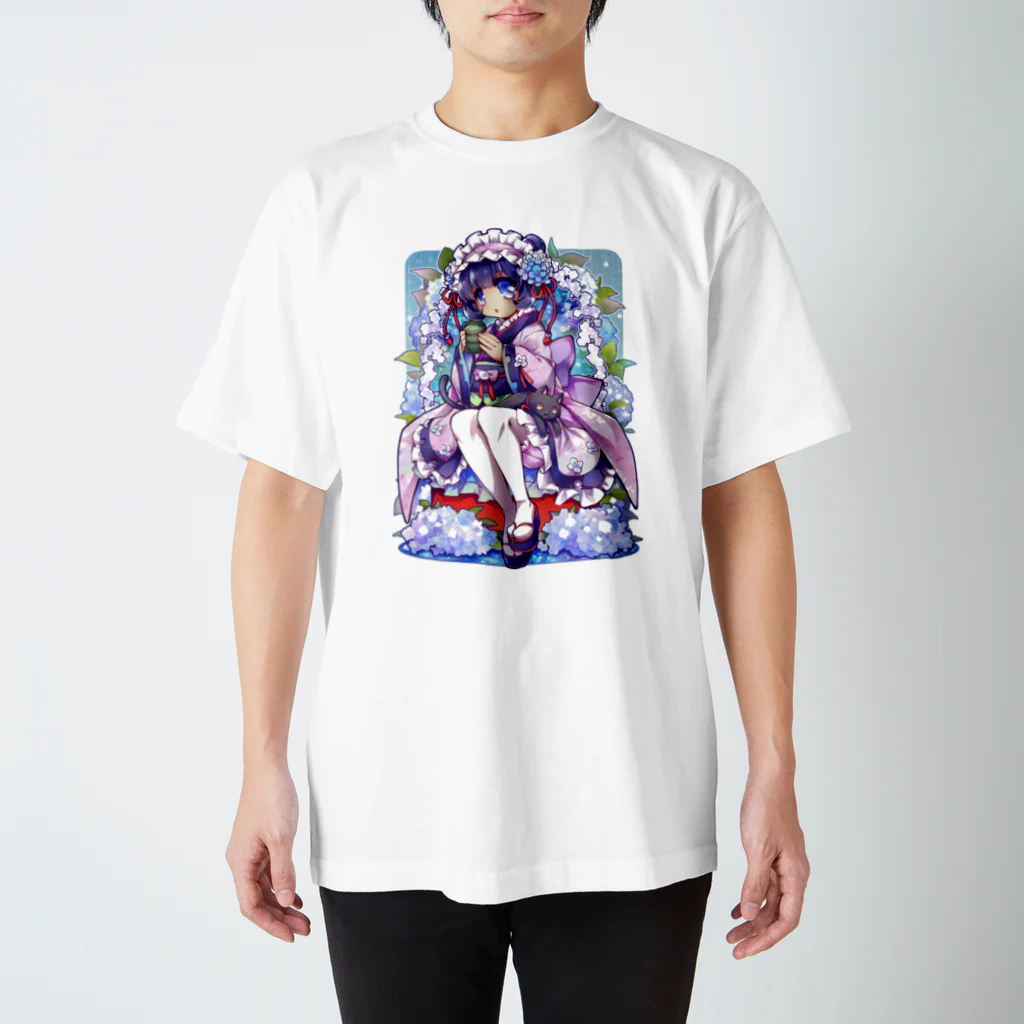 月蝕ざっか店＠SUZURIの君は紫陽花-Ms.Hydrangea☂️ - A Regular Fit T-Shirt