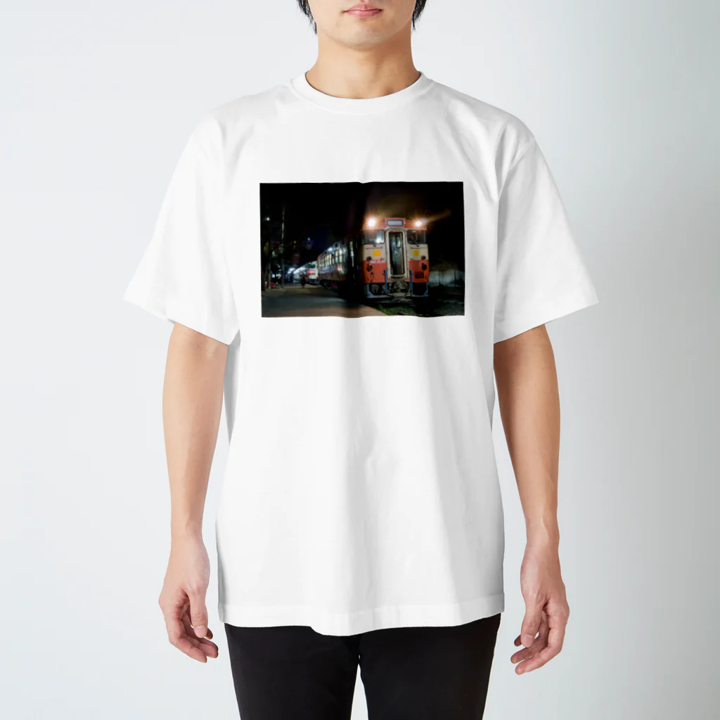 Second_Life_of_Railwaysの元JR東海の国鉄一般色キハ40系がミャンマー国鉄で活躍する スタンダードTシャツ