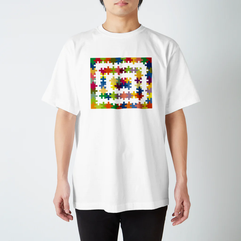 MtDesignShopのパズル(カラフルなフレーム風) Regular Fit T-Shirt