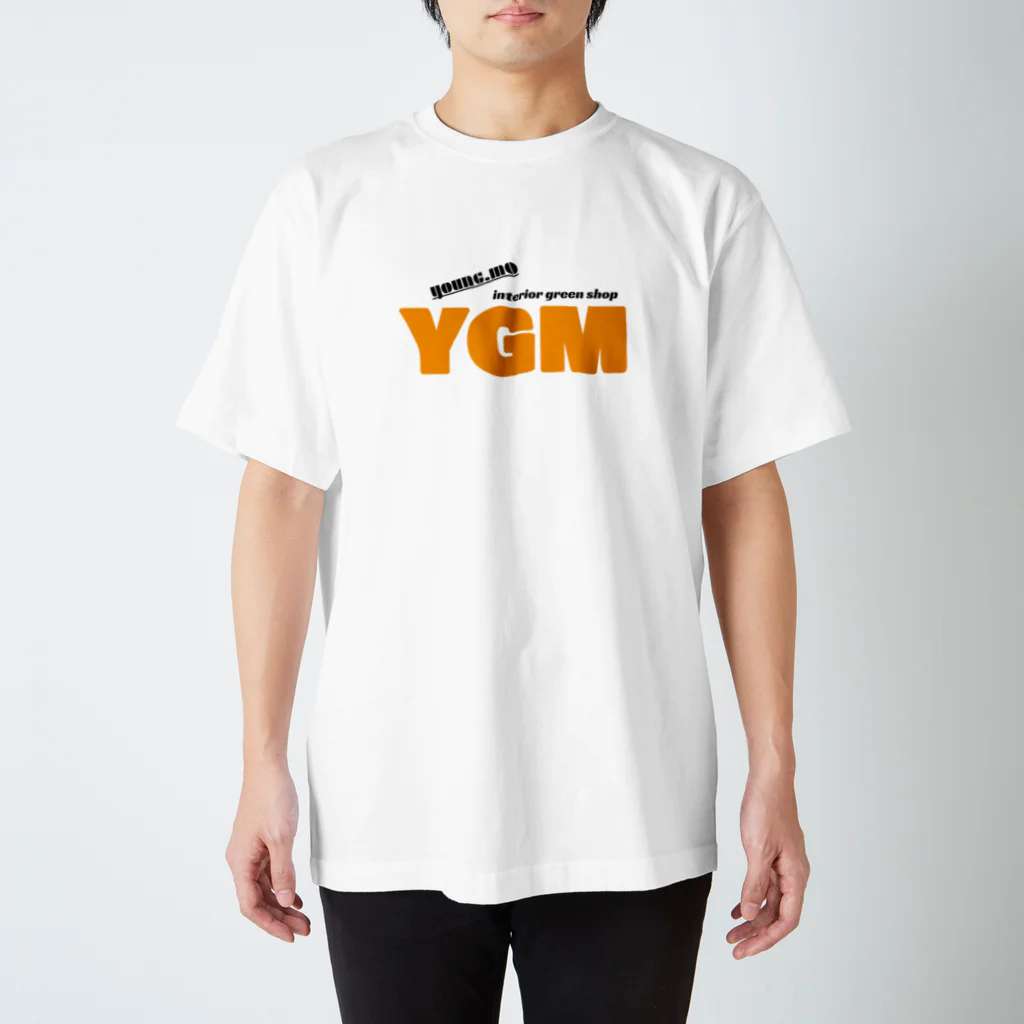 young.moのYMG WHITE スタンダードTシャツ