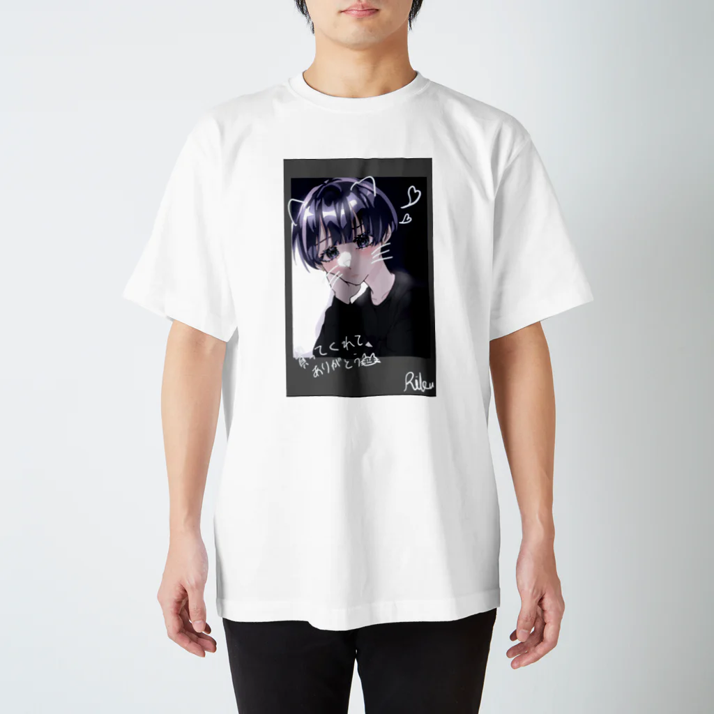 おもちーずの地下アイドルりく君 Regular Fit T-Shirt