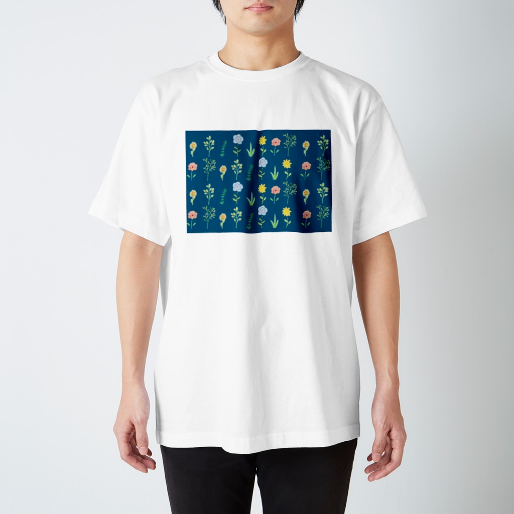 タマネギ工房のお花畑 Regular Fit T-Shirt
