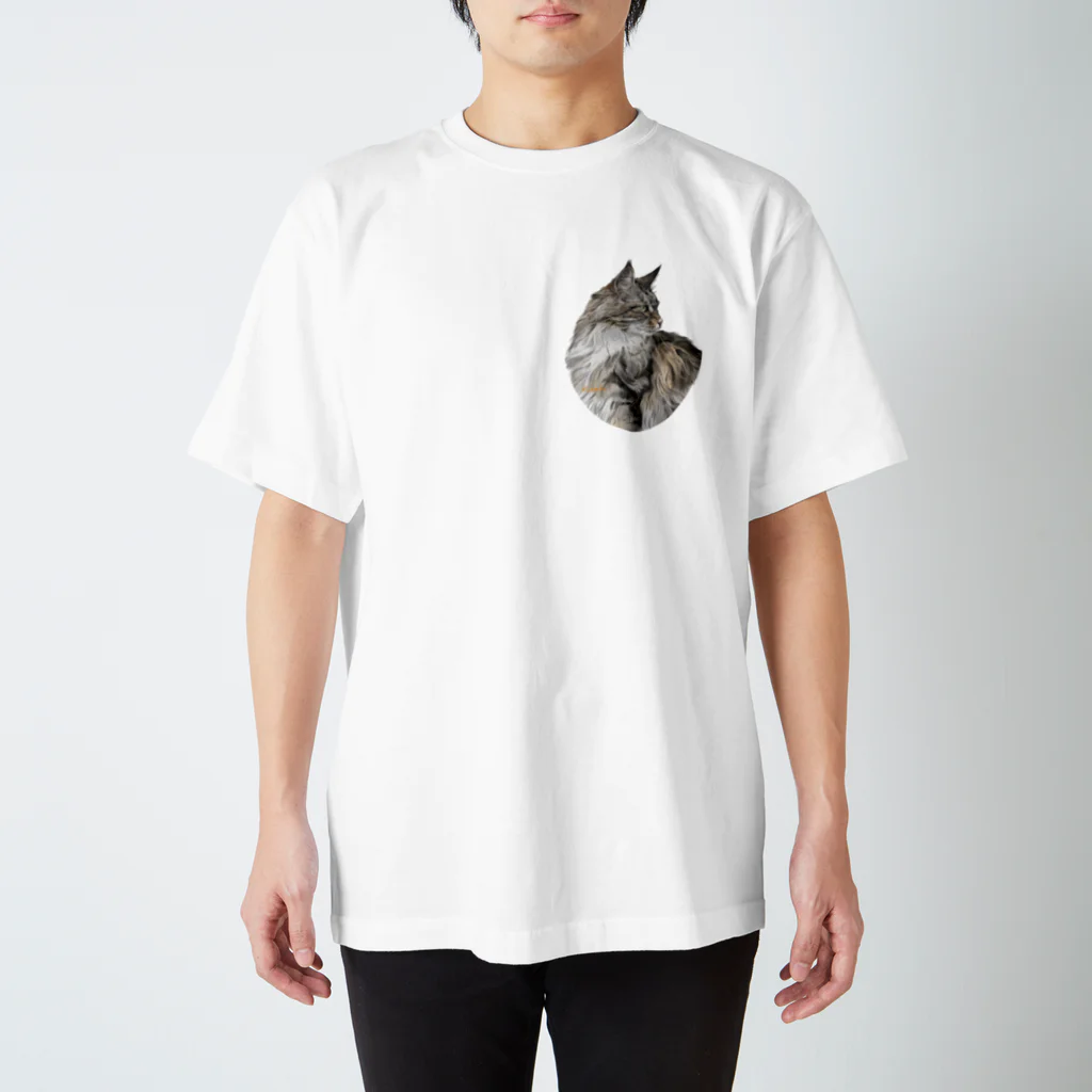 kinako-japanの凛々しいメインクーン　ルカ様の横顔 スタンダードTシャツ