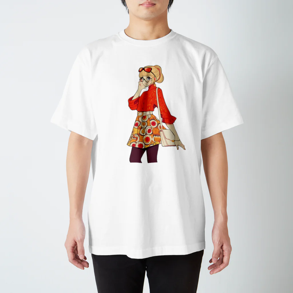 桜音ことこ企画の赤いスウィター Regular Fit T-Shirt