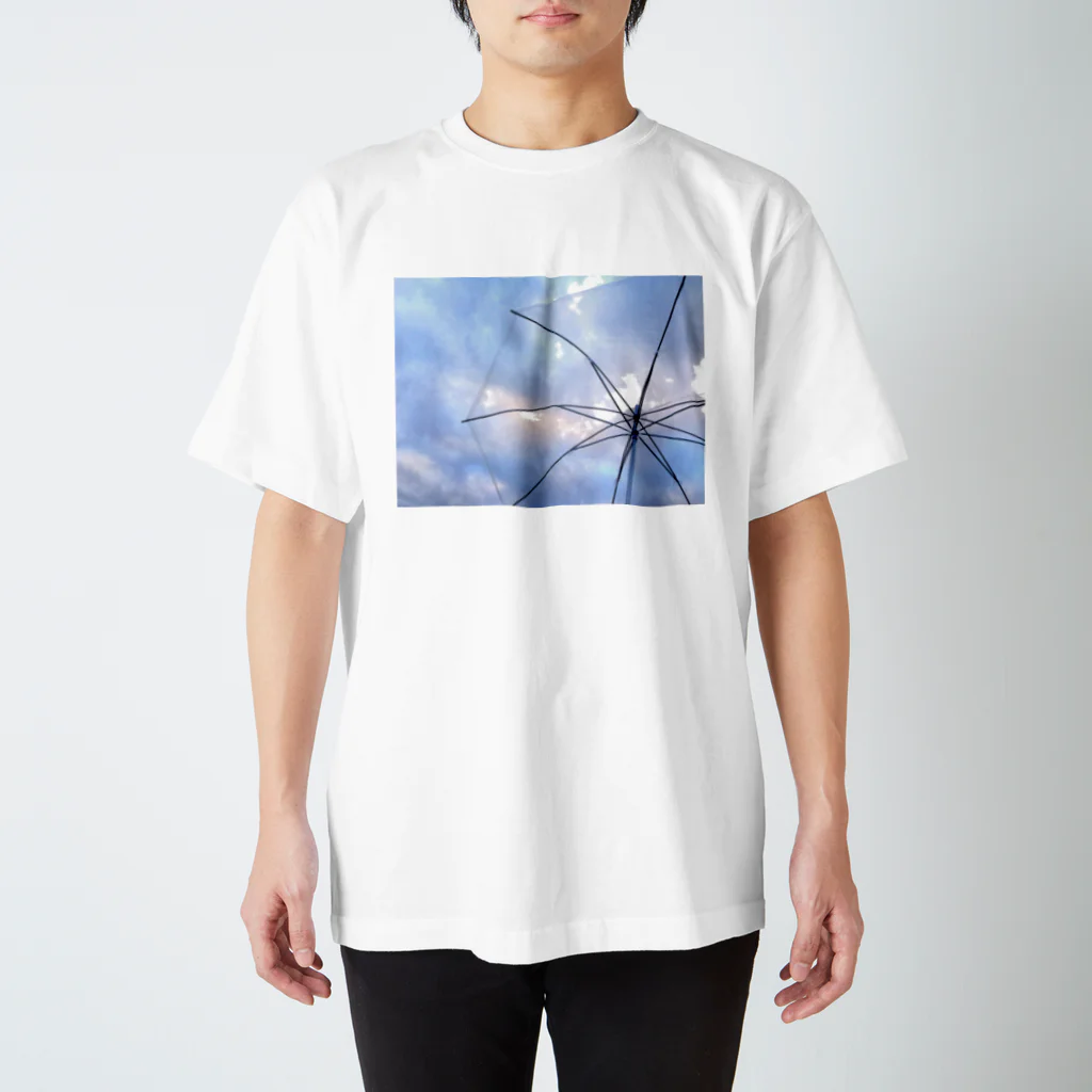 ソラナの雨の日もきっと楽しくなるでショウ Regular Fit T-Shirt