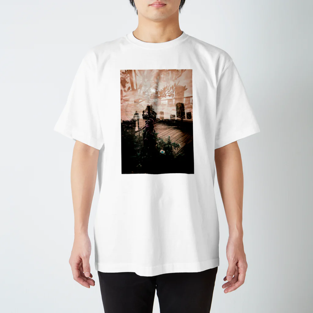 mak.takanoの空に重なる風景 Regular Fit T-Shirt