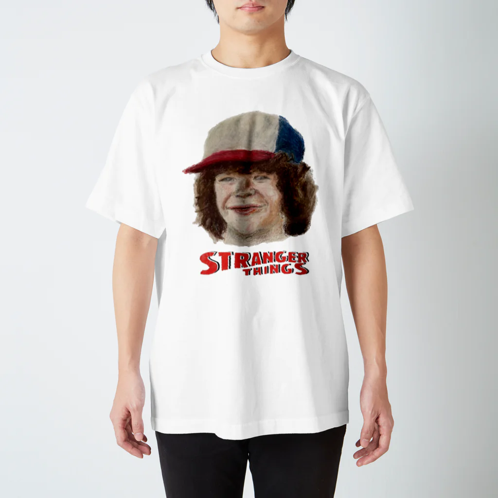 wimpernandayoのstranger things Regular Fit T-Shirt