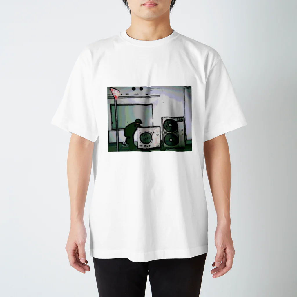 ぬーん。の室外機と私。 スタンダードTシャツ