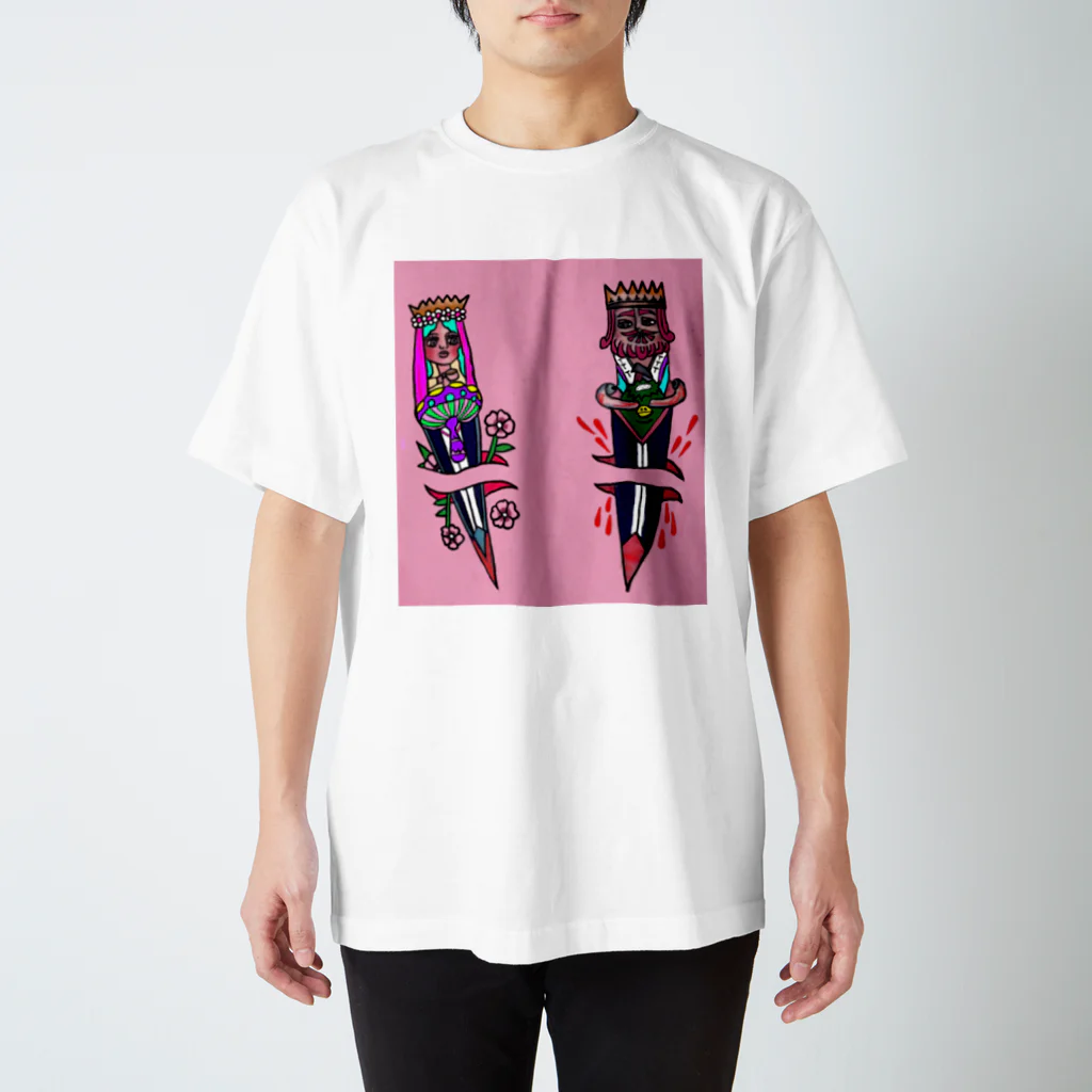 hide_and_seekのSword Daddy and Mommy⭐︎PINK スタンダードTシャツ