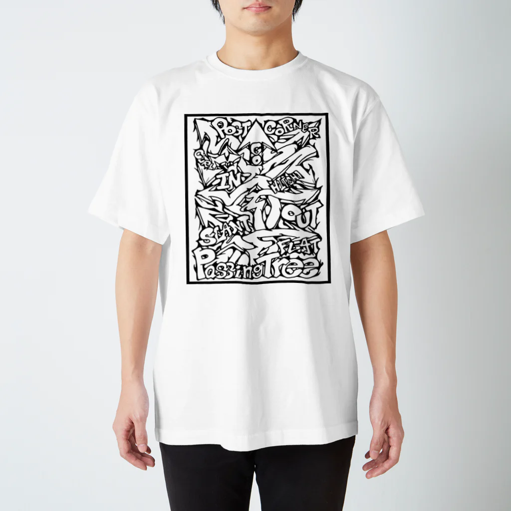 PB.DesignsのPassingTree・ホワイト Regular Fit T-Shirt