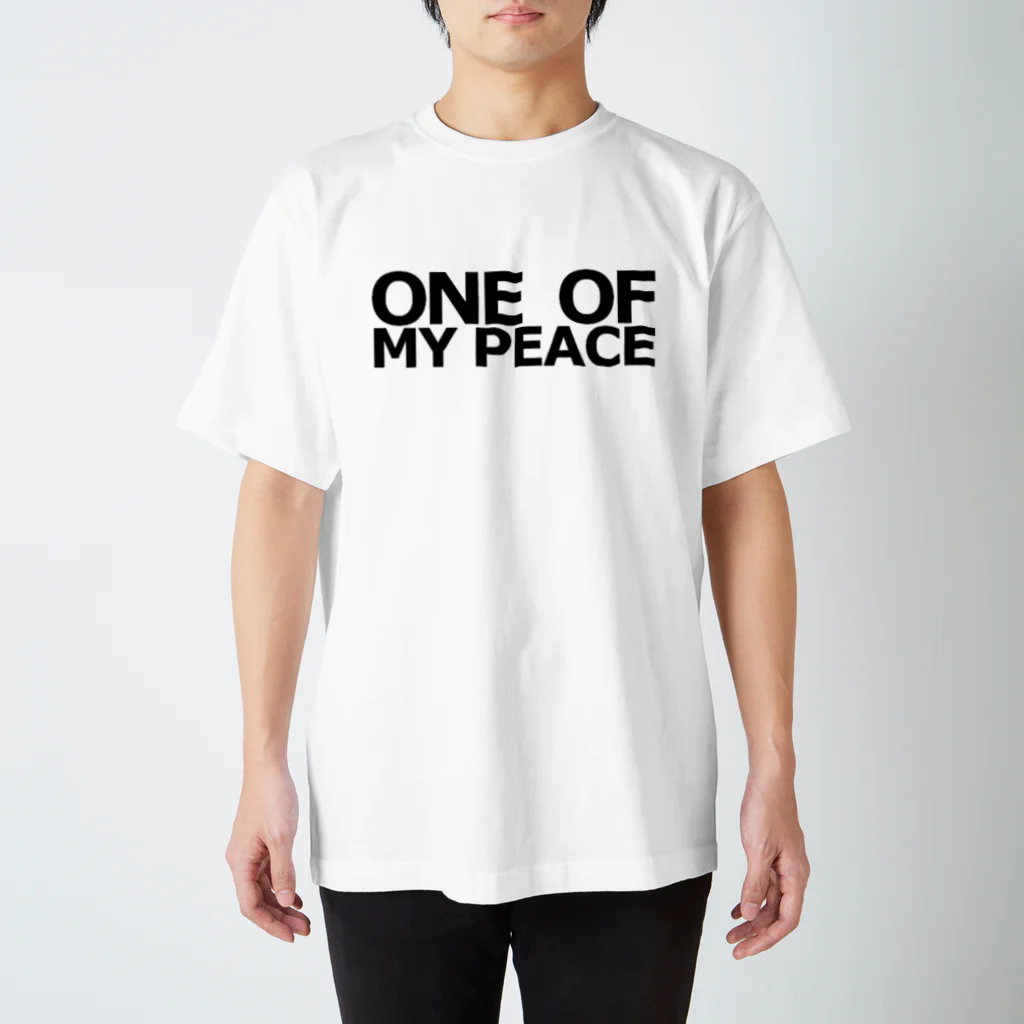 WAVVO ShopのONE OF MY PEACE Regular Fit T-Shirt