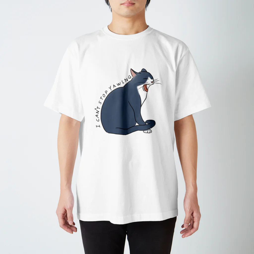 PonPonのyawing cat スタンダードTシャツ