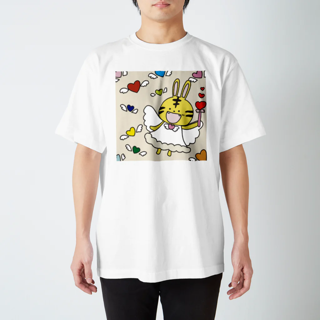 マギのうさタイガー　天使 Regular Fit T-Shirt