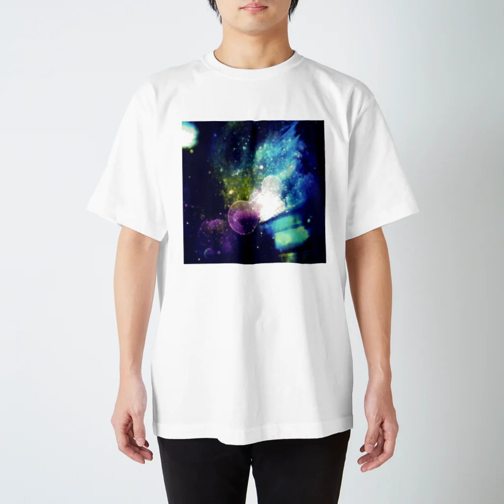 Dream shopping［夢の買い物］のLight in the Darkness Regular Fit T-Shirt