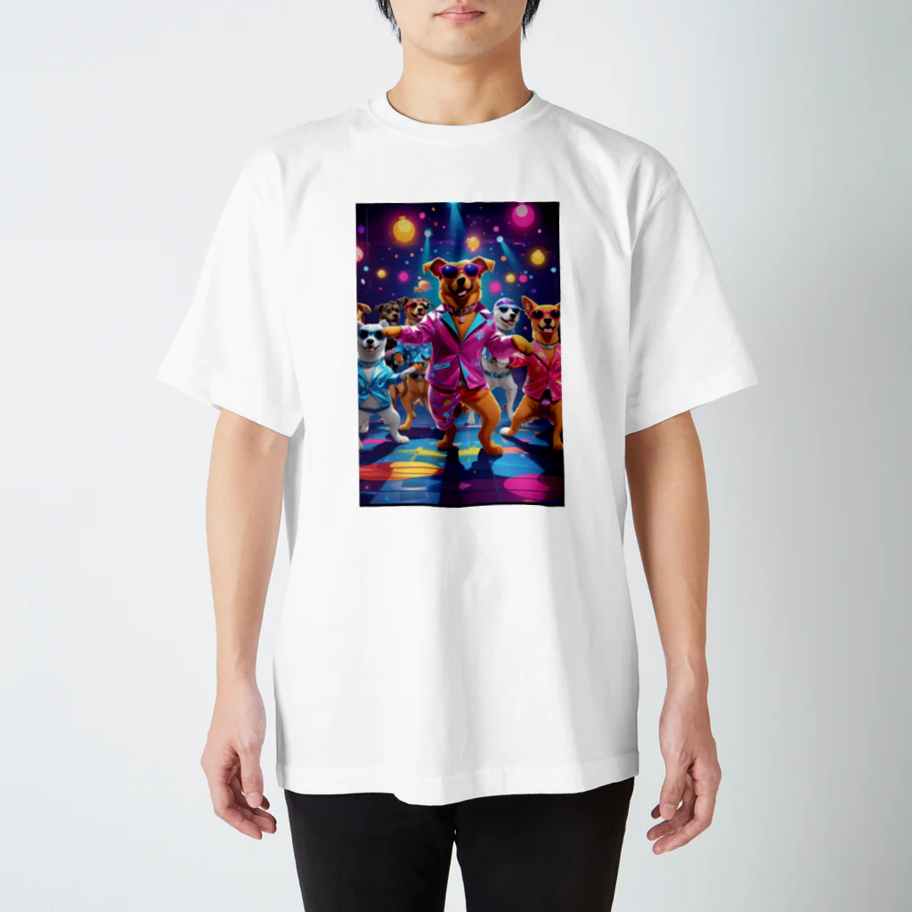 jrjrjrのドッグ・ダンシング・ディスコ スタンダードTシャツ