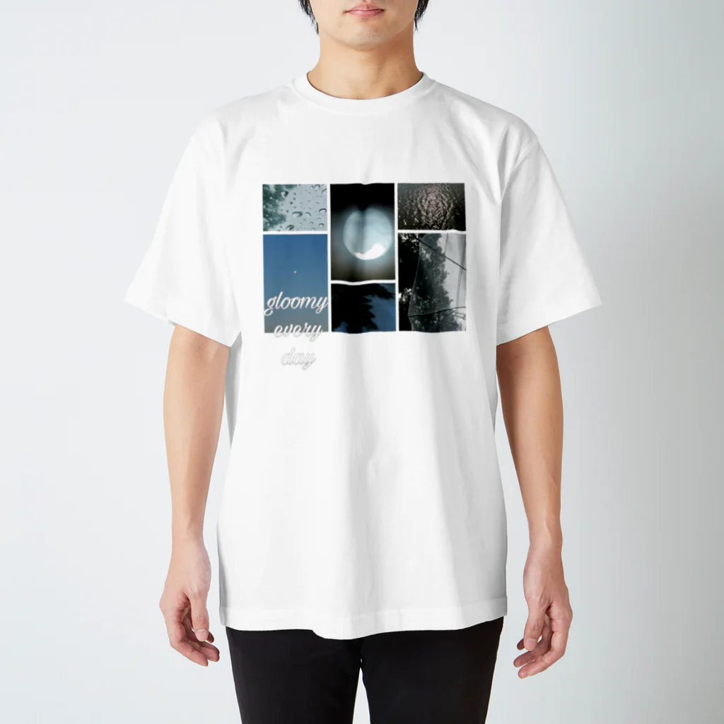 夢幻泡影のGloomy Everyday  Regular Fit T-Shirt