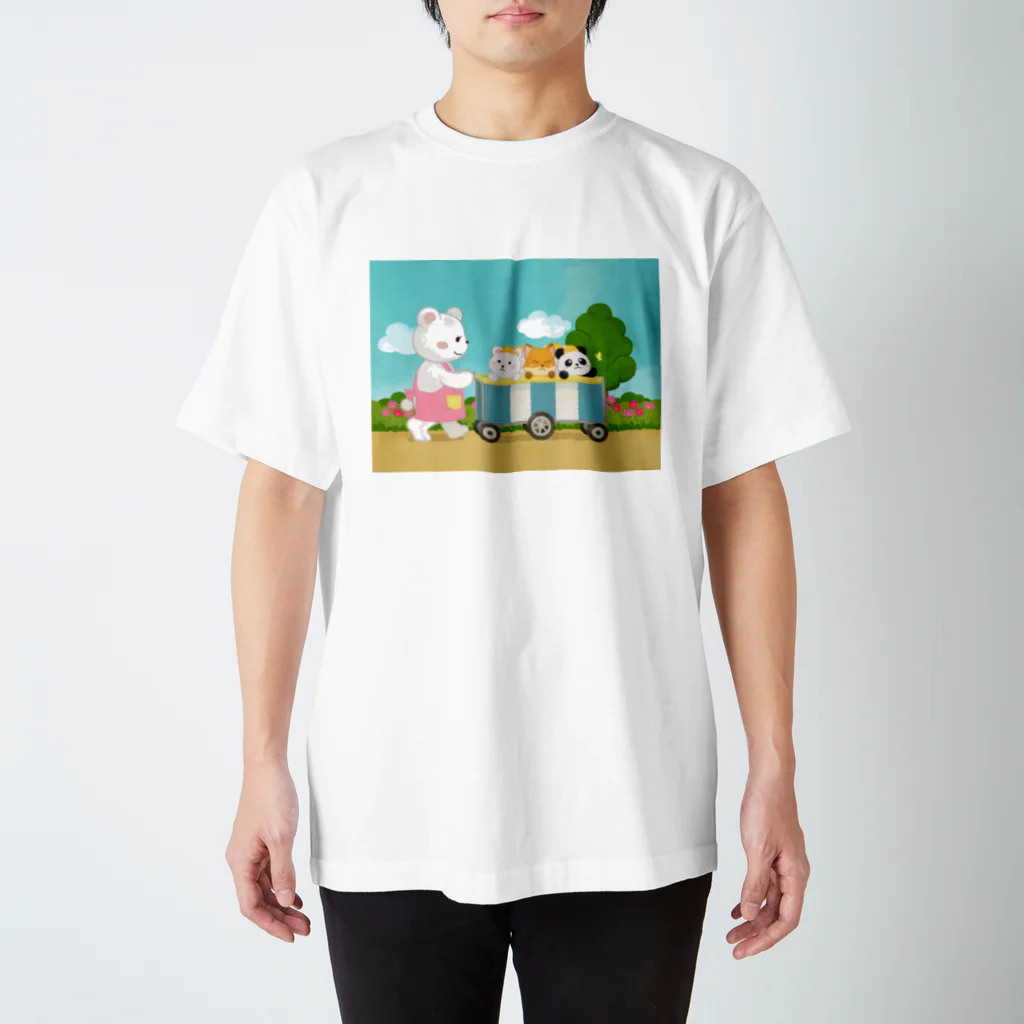 アプリコワークスのくまちゃん・みんなでお散歩 Regular Fit T-Shirt