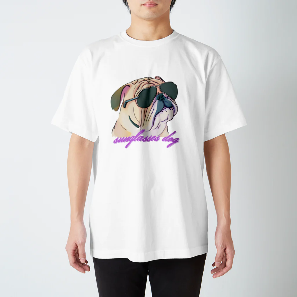 Fanny Animalsのグラサンドッグ Regular Fit T-Shirt