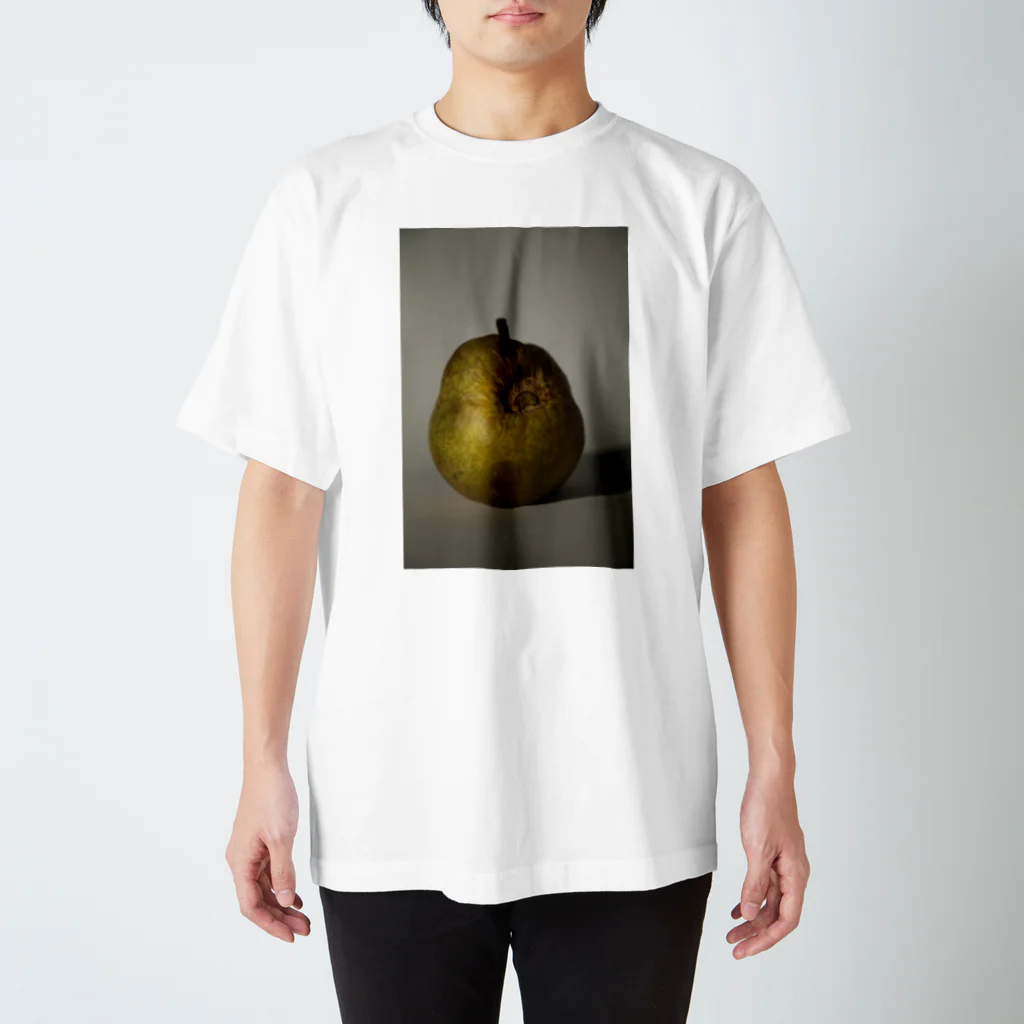 写真家 古熊美帆の美しく腐った洋梨 スタンダードTシャツ