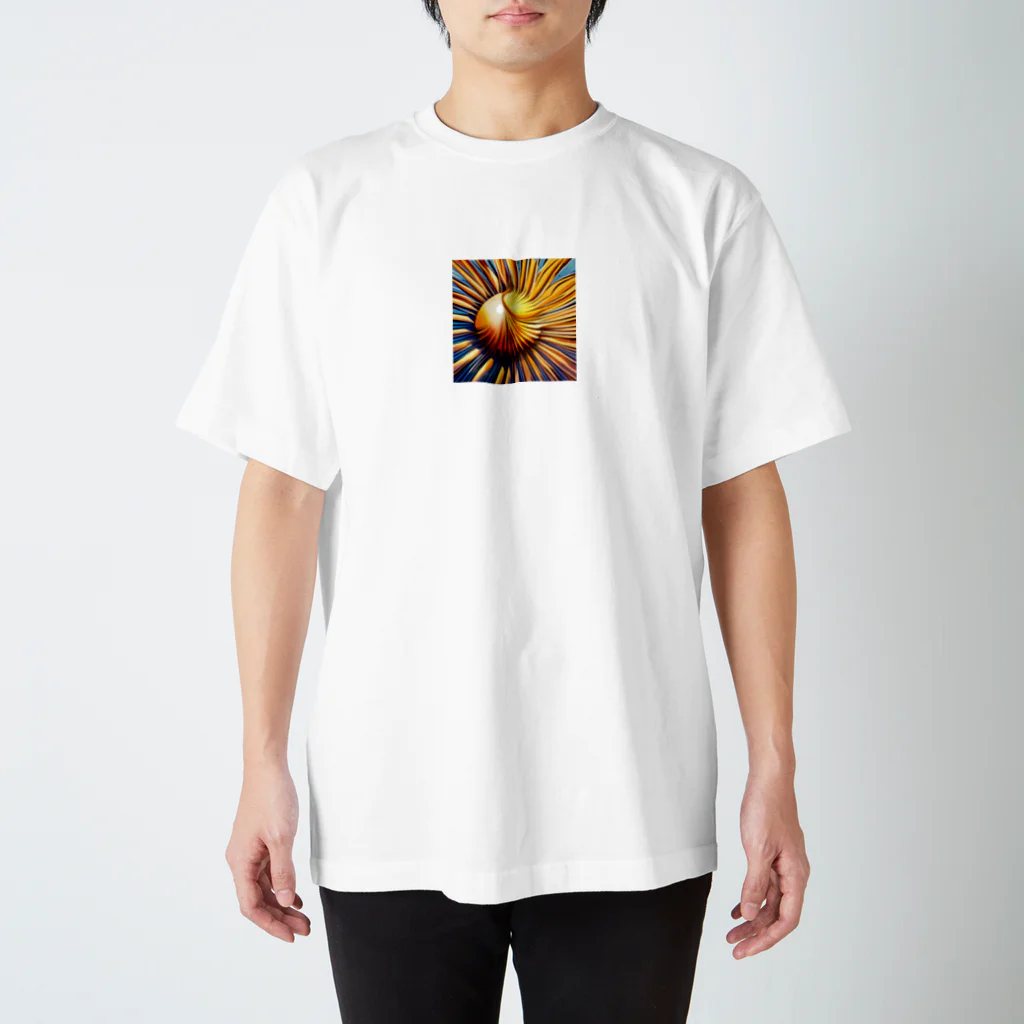 同一人のゴールドシェル（金の貝殻） スタンダードTシャツ