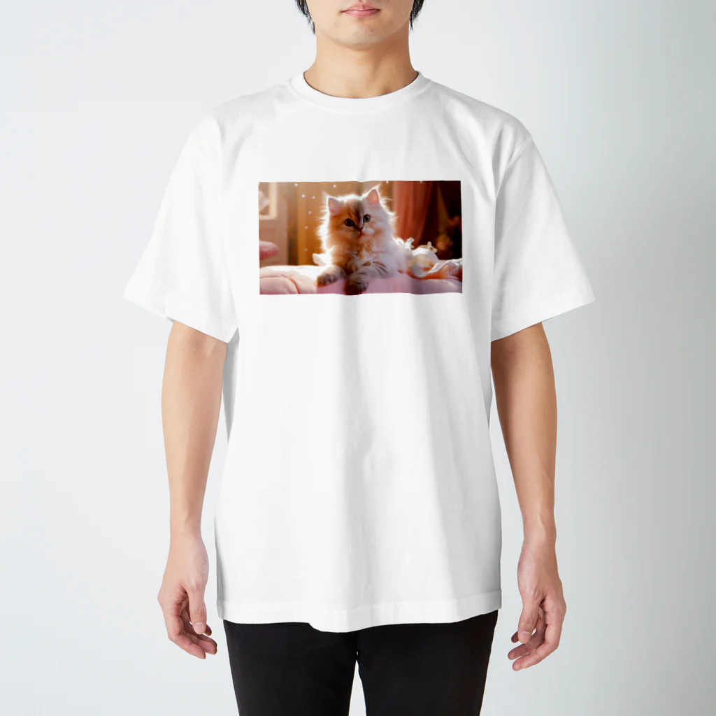 はんなり女史の夢見る猫2 Regular Fit T-Shirt